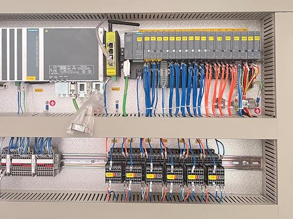 Équipements électrotechniques